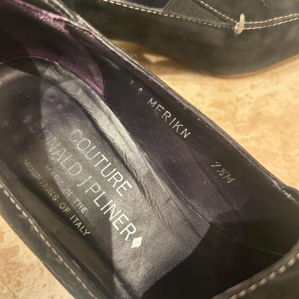 Donald J. Pliner Suede Shoes - Picture 6 of 7